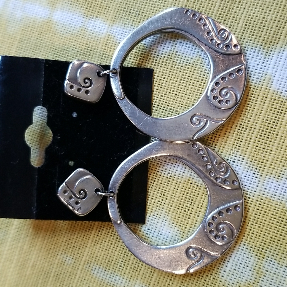 Beautiful Siver Dangle Hoop Earrings